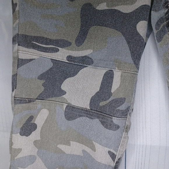 Umgee camo ankle skinny pants - Picture 4 of 12